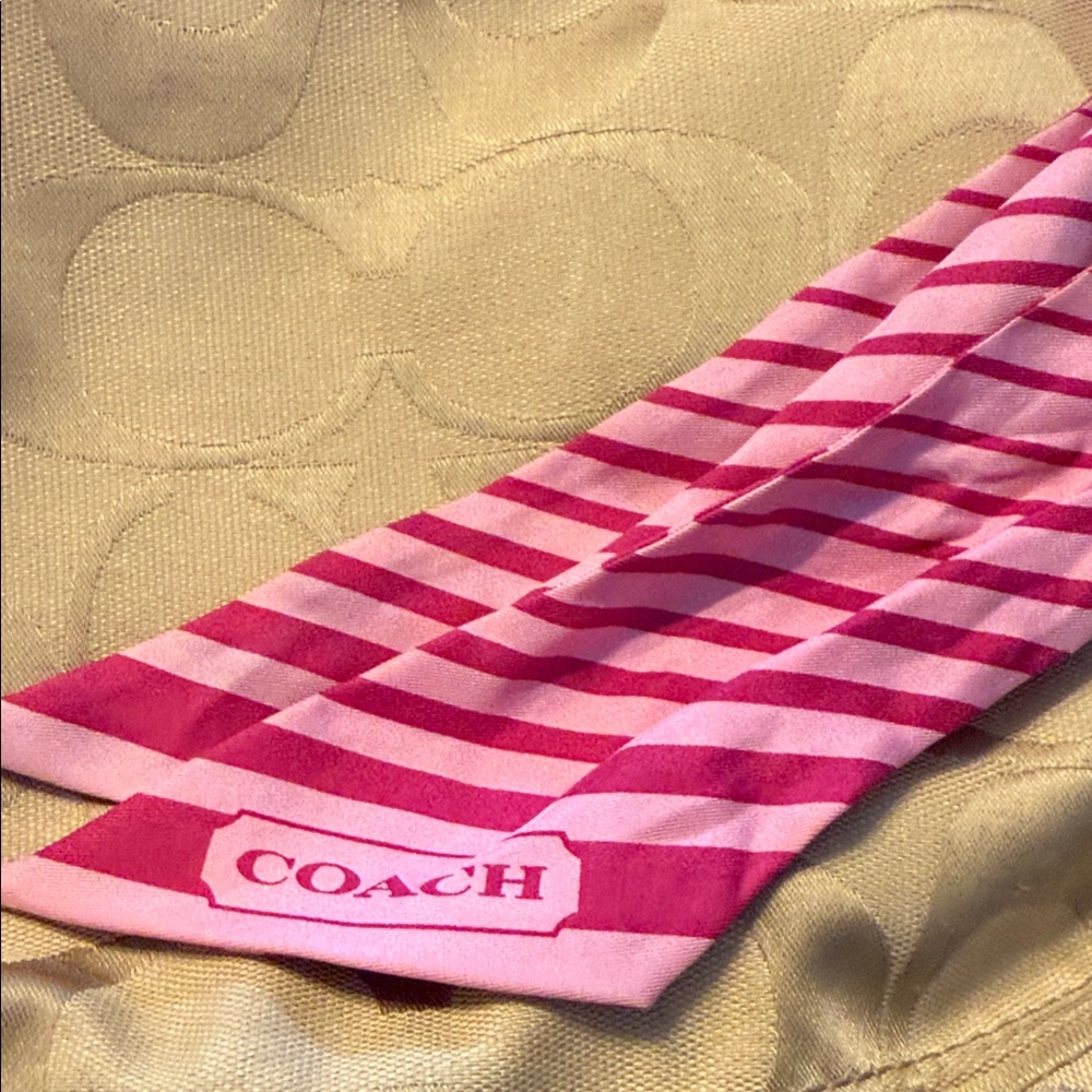 Pink and Tan Shoulder Bag - Picture 3 of 4